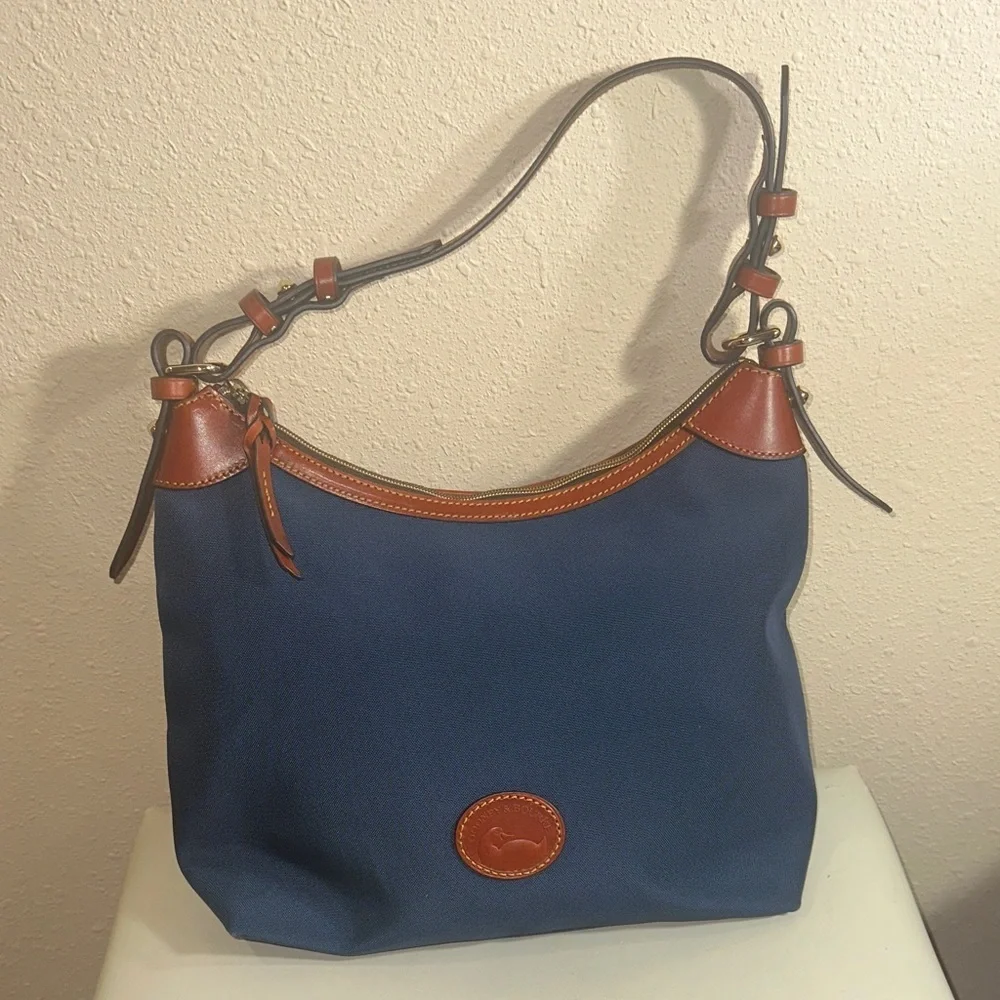 Dooney & Bourke Shoulder Bag